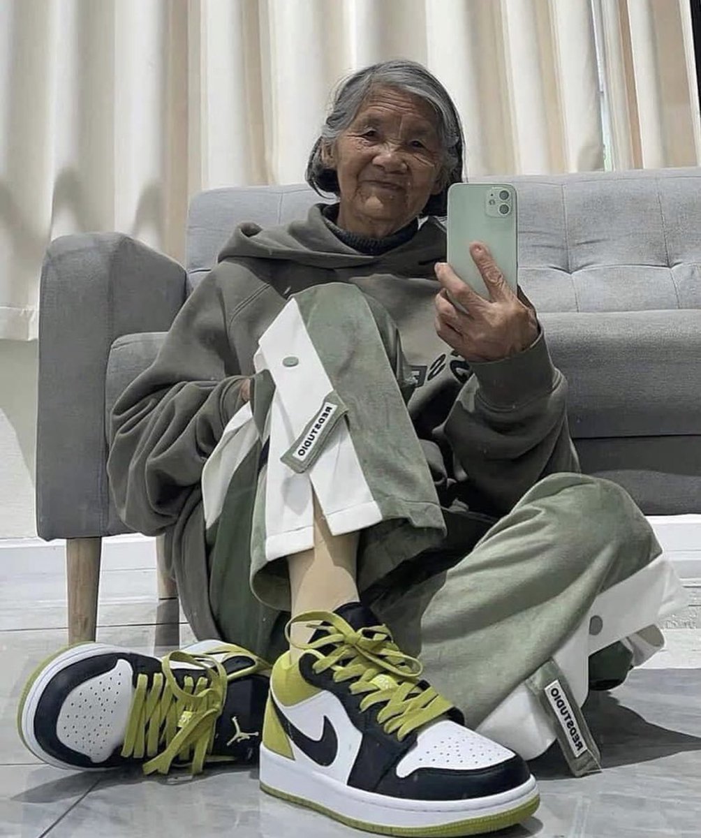 commentryman's tweet image. Tim Tsyzu will be Back