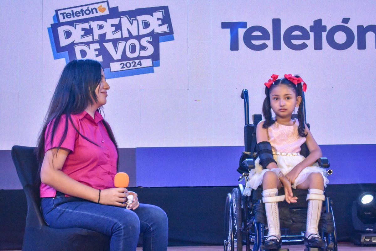TeletonSV's tweet photo. Hoy compartimos la inspiradora historia de Cami, ha enfrentado desafíos que la han fortalecido, y gracias al apoyo de  #Teleton2024, ha tenido acceso a las terapias necesarias para seguir adelante. 
Cada donación permite que historias como de Cami sigan creciendo.  #DependeDeVos https://t.co/V2LpRMVhPy