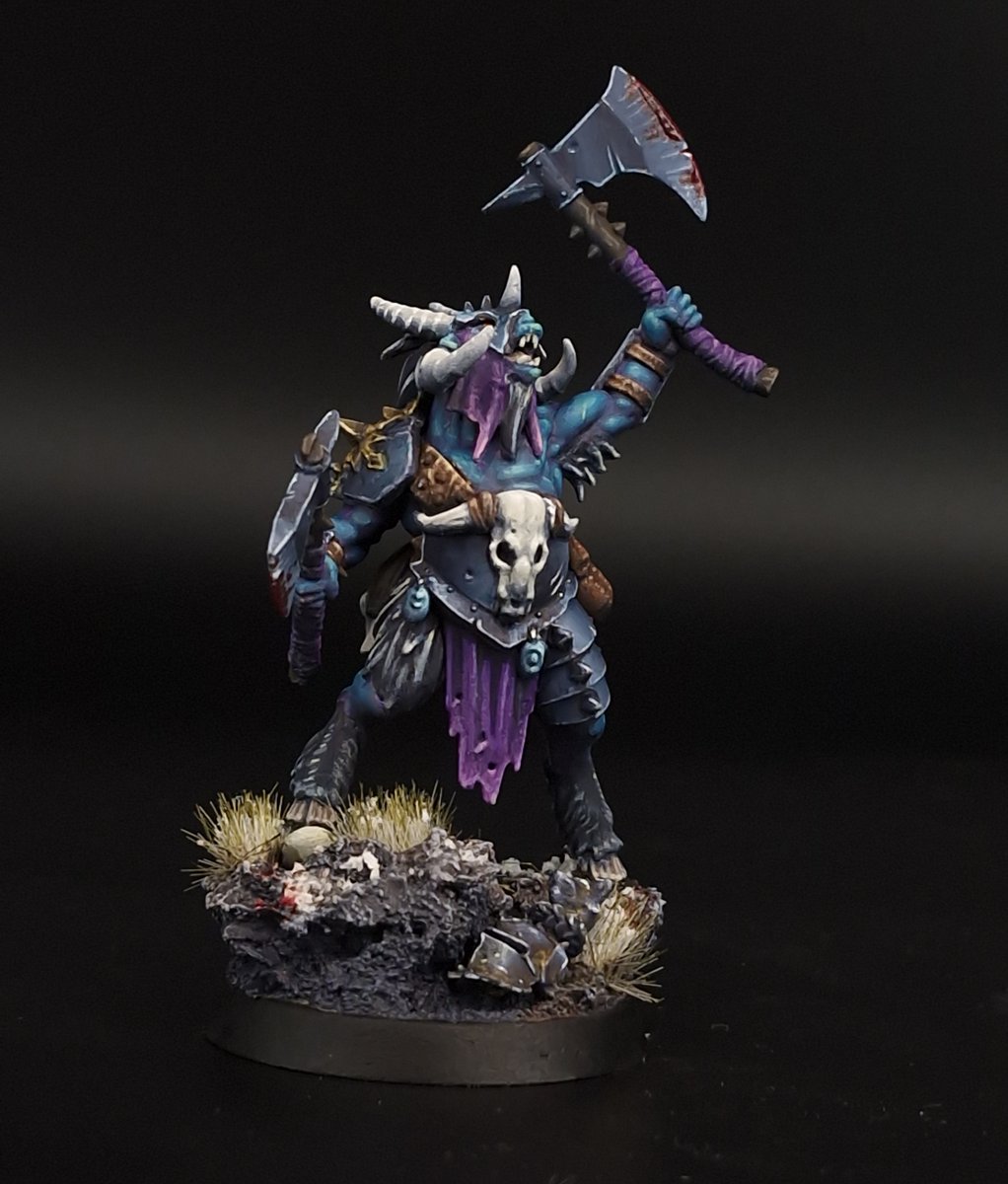 ScottJamesWyatt's tweet photo. Just finished up this beautiful boy. #warhammer #paint https://t.co/WBlxXykaJW