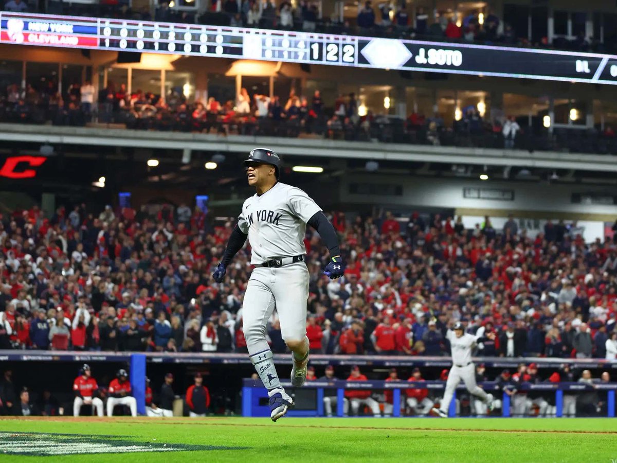 JUAN SOTO SENDS THE YANKEES TO THE WORLD SERIES buff.ly/3BPPS8R