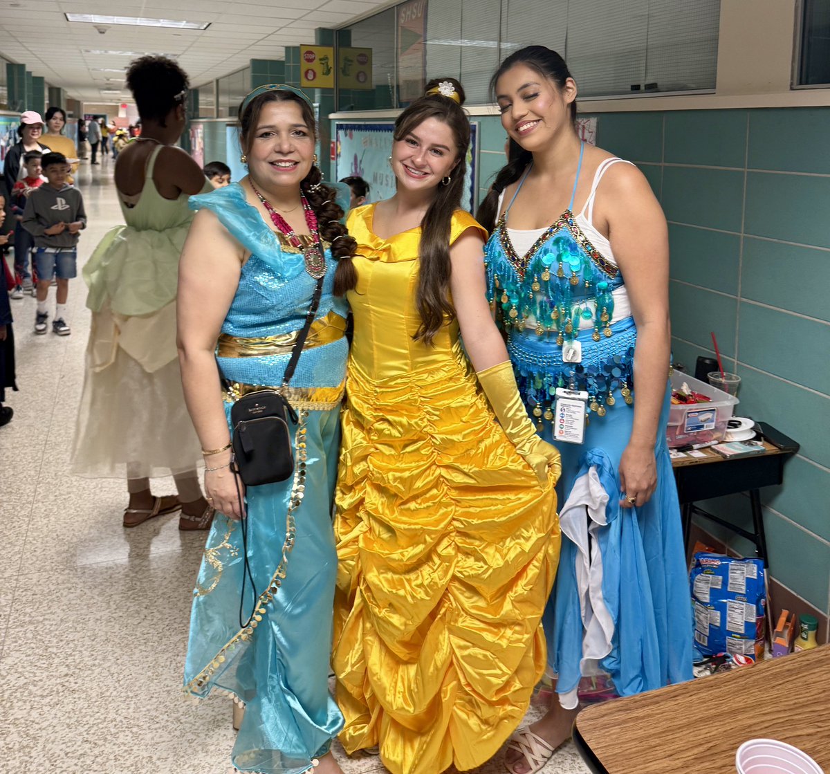 NIAZI (@nusratnniazi) on Twitter photo 