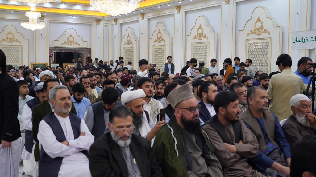 bashirahmadhaid's tweet image. ۲۹ نچی میزان اوزبیک‌ تیلی‌ ملی‌ کونی؛ مبارک بولسین.
د ازبکي ژبې ورځ مو مبارک شه.
۲۹ میزان روز ملی زبان اوزبیکی مبارک باشد.
 Özbek Dili , Ulusal Günü kutlu olsun.