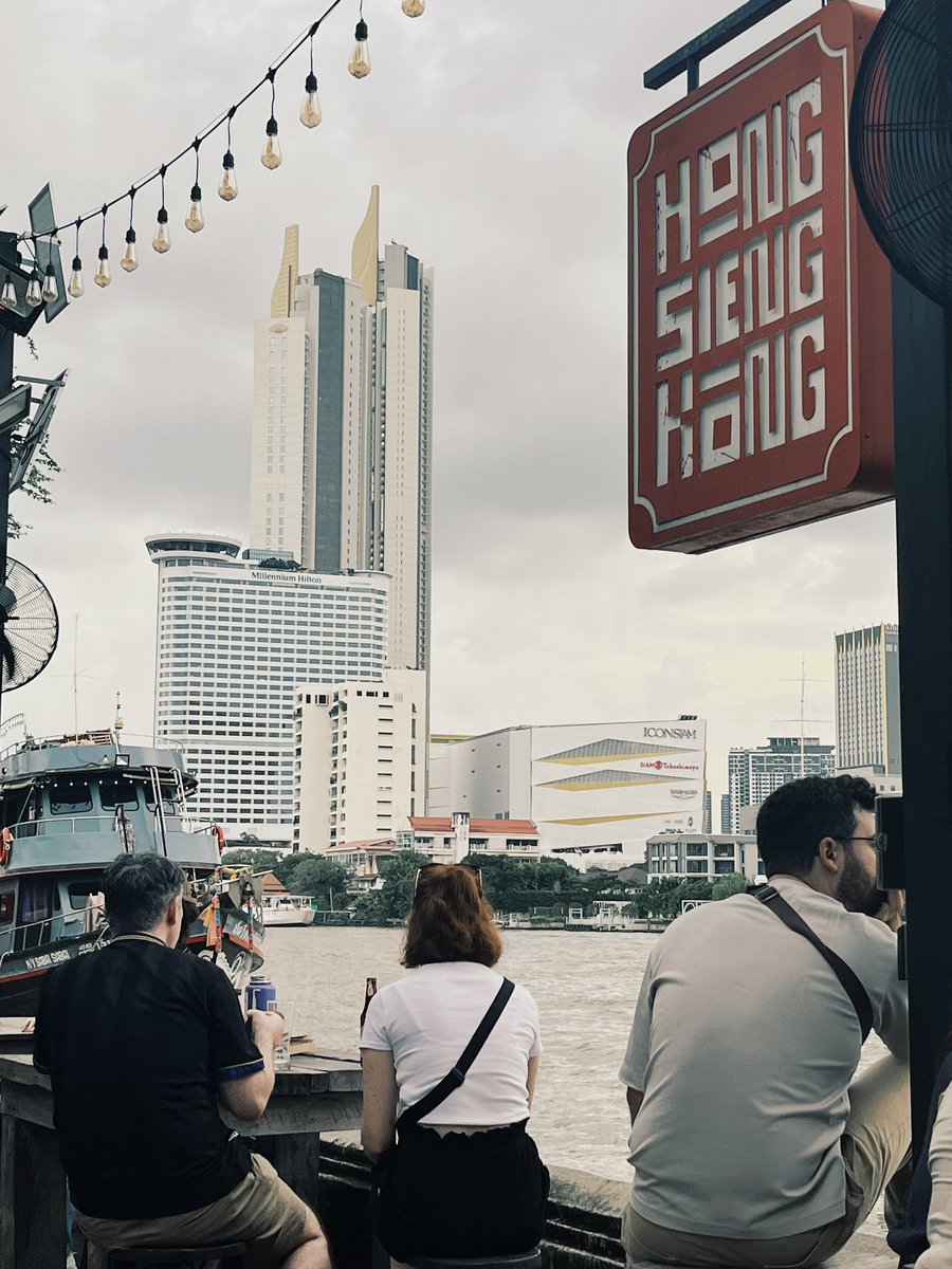 rezaezer's tweet photo. Such a slow living here in Bangkok ❤️ https://t.co/keQZL2wnvt