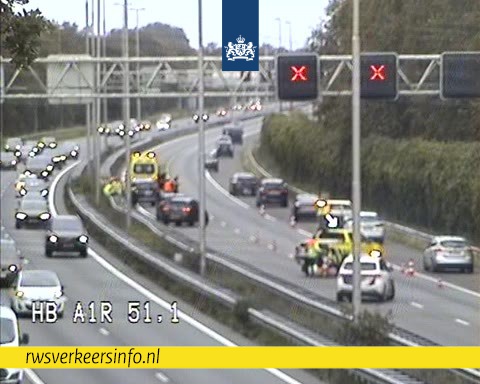 Ongeval op de A1 voor Hoevelaken met drie voertuigen