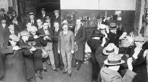 BackInTime100's tweet image. 📰 Breaking: Oct 20, 1924

“Gang War Hits Chicago: Linked to Al Capone”

A gang-related murder rocked Chicago today, suspected to be tied to Al Capone’s mob. Tensions rise as police hunt for clues and violence escalates in the city.