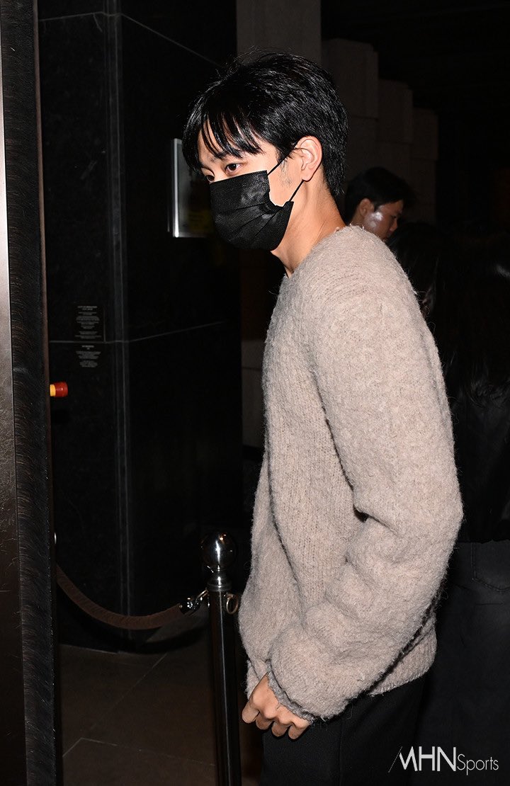 ซอนโฮ ร่วมงานแต่งพิเซโฮ // คนมาเกือบทั้งวงการ 5555