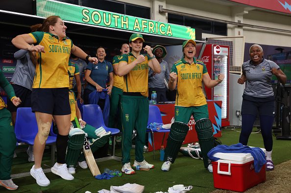 Finals day! 

Good luck to the Proteas Women in todays historic final🇿🇦🙌🏏