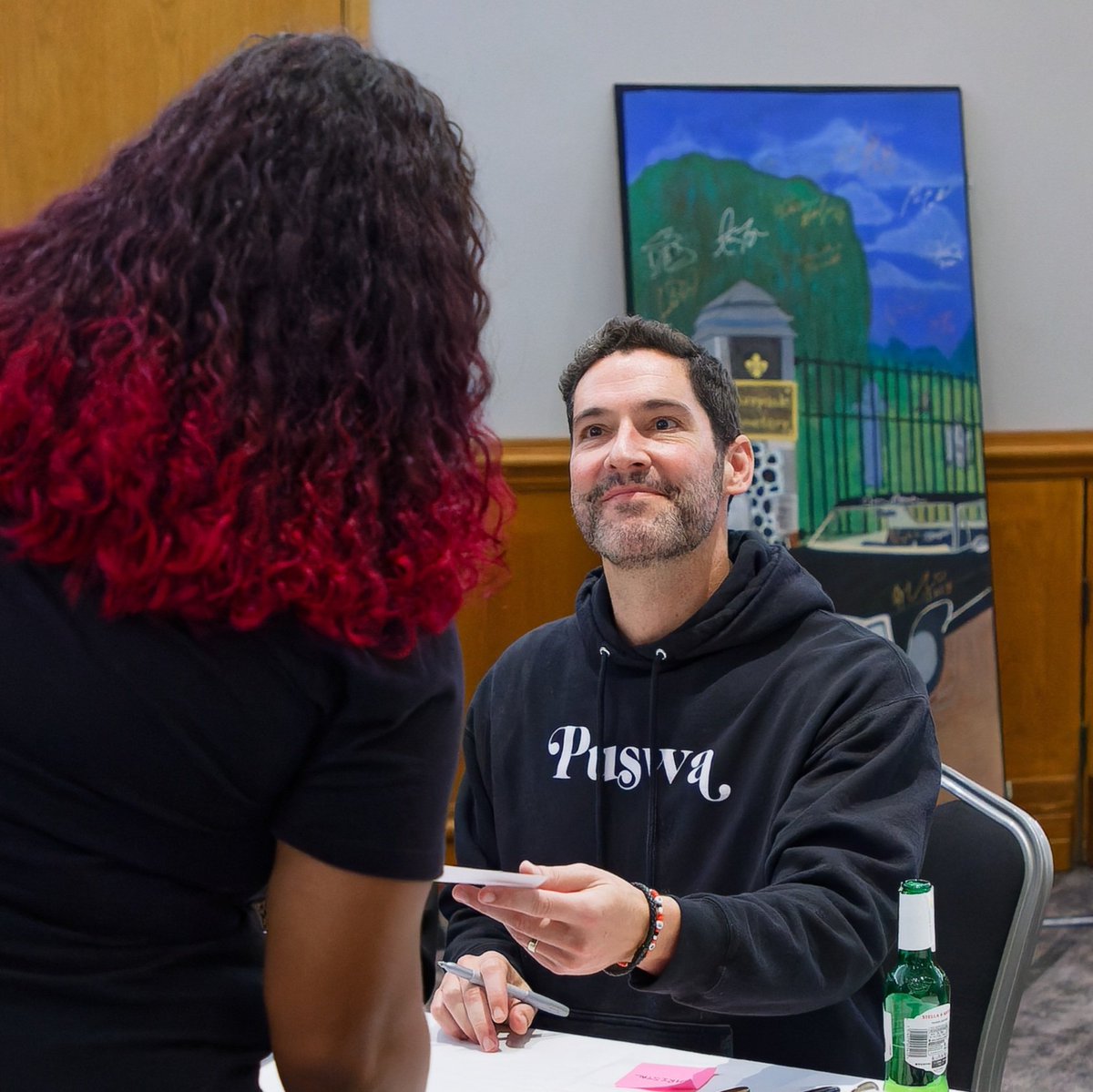 starfuryevents's tweet photo. Both @tomellis17 and @trutriciahelfer got to spend some quality time with the Lucifer fans last month at Starfury: Cross Roads 9. https://t.co/yCSYnbK0Qy