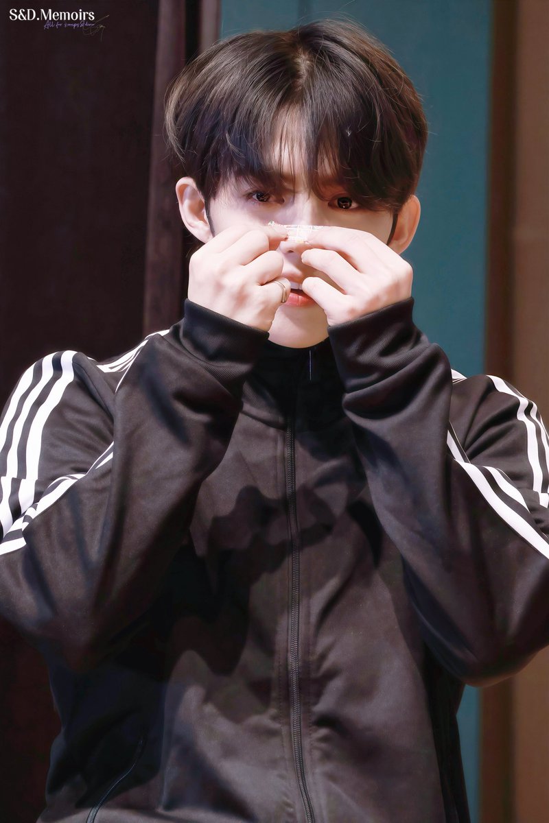SDMemoirs's tweet photo. 241019
BDM 팬싸

📞🩹

#에스쿱스  #SCOUPS 
#승철  #최승철 
#세븐틴  #SEVENTEEN https://t.co/AN4qyFENdh