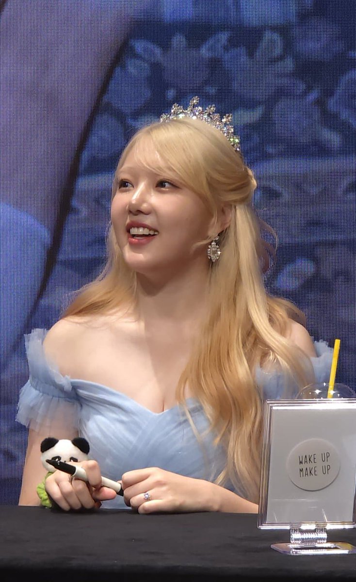 yerintopic's tweet photo. 😭😭😭😭😭😭😭😭😭😭😭😭😭😭😭😭 https://t.co/J6bIu8FWMi