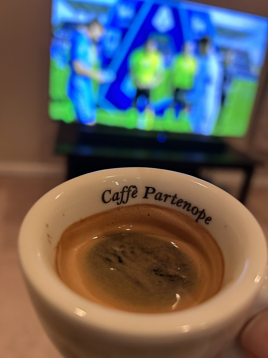 NapuleDBO's tweet photo. Let’s Fucking Go!
DON C🏆NTE💙🌋
#EmpoliNapoli #ForzaNapoliSempre #ProudToBeNapoli #UnbeatenStreak #AmmaFaticà #RoadToScudetto #SaroConTe #Cazzimma #Aggression #PassionIsNapoli #Dynasty #BigClubMentality #BlueEyes #LegaSerieA https://t.co/GyzcV3aaMY