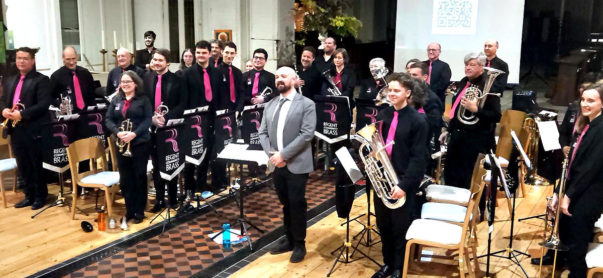 Thanks to our amazing audience last night 👏👏👏 we managed to successfully transport our time-travelling trombone!  Missed the concert but intrigued? Why not sign up for our newsletters to find out about our future concerts: eepurl.com/dbgBrz