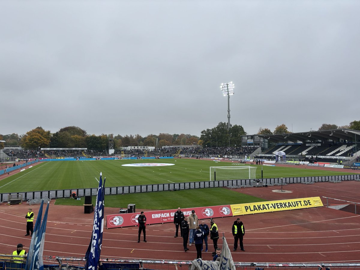 herthaxksc's tweet photo. Für diese Kurve für diese Farben…💙🤍 #SSVKSC https://t.co/TPJyXbw762