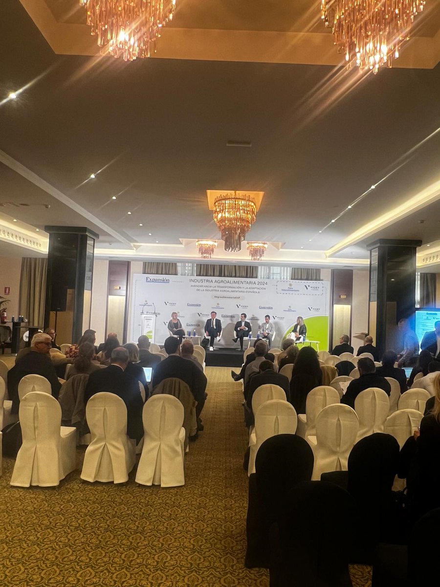 <a href="/expansioncom/">expansioncom</a> 5/10 ⚠️ Riesgo de perder soberanía tecnológica y #alimentariaexp : Si no aceleramos, actores externos podrían dominar nuestra producción de alimentos. ¡La soberanía alimentaria es clave para nuestro futuro! #SoberaníaAlimentaria <a href="/expansioncom/">expansioncom</a>