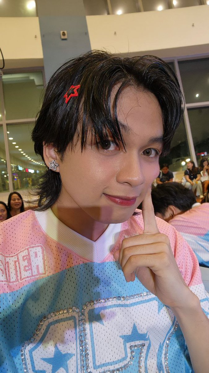 ANodted's tweet photo. #ASTERXMASATSM
#SMxAster
#merriestchristmasatsm 
#AsterOnSMStaRosa
#AsterKiel https://t.co/2w1Rjil9wY