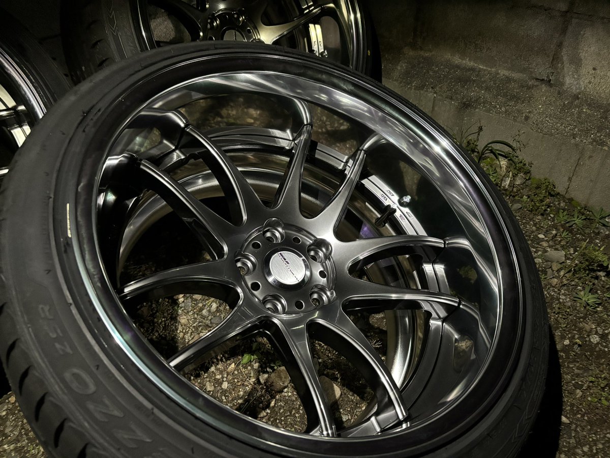 sasuke_jz's tweet photo. CR2P
F 10.5J -13 2本
R 11J -19 4本
人生初の新品ホイール買いました！
嬉しすぎる！大事にします🫡 https://t.co/6JffRdT9jU