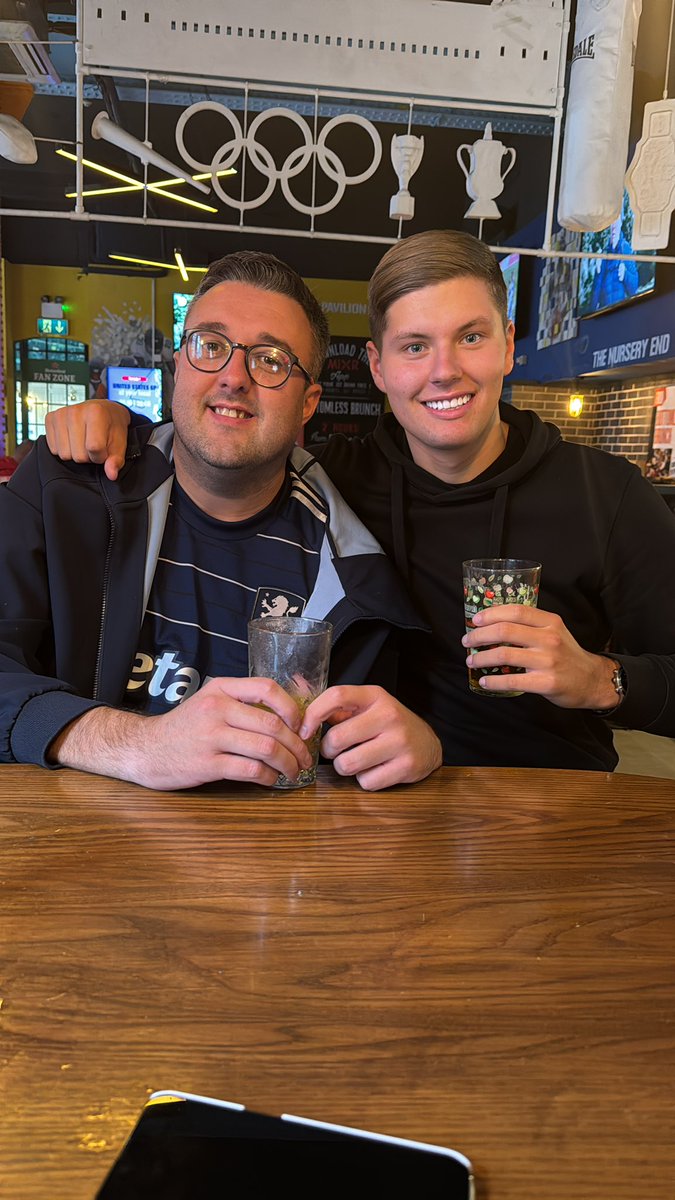 Simon Lines tweet media