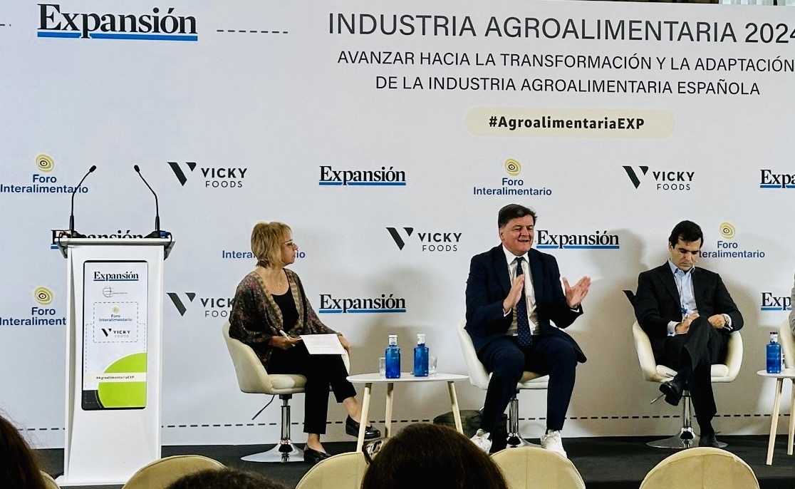 <a href="/expansioncom/">expansioncom</a> 8/10 🔧 La digitalización es el camino para hacer nuestro sistema agroalimentario más competitivo y resiliente. Los ingresos de las empresas aumentan un 20% y disminuyen sus gastos un 30% ¡Es el momento de actuar! #Digitalización #FuturoDelAgro #Smartagrifoodsummit <a href="/expansioncom/">expansioncom</a>