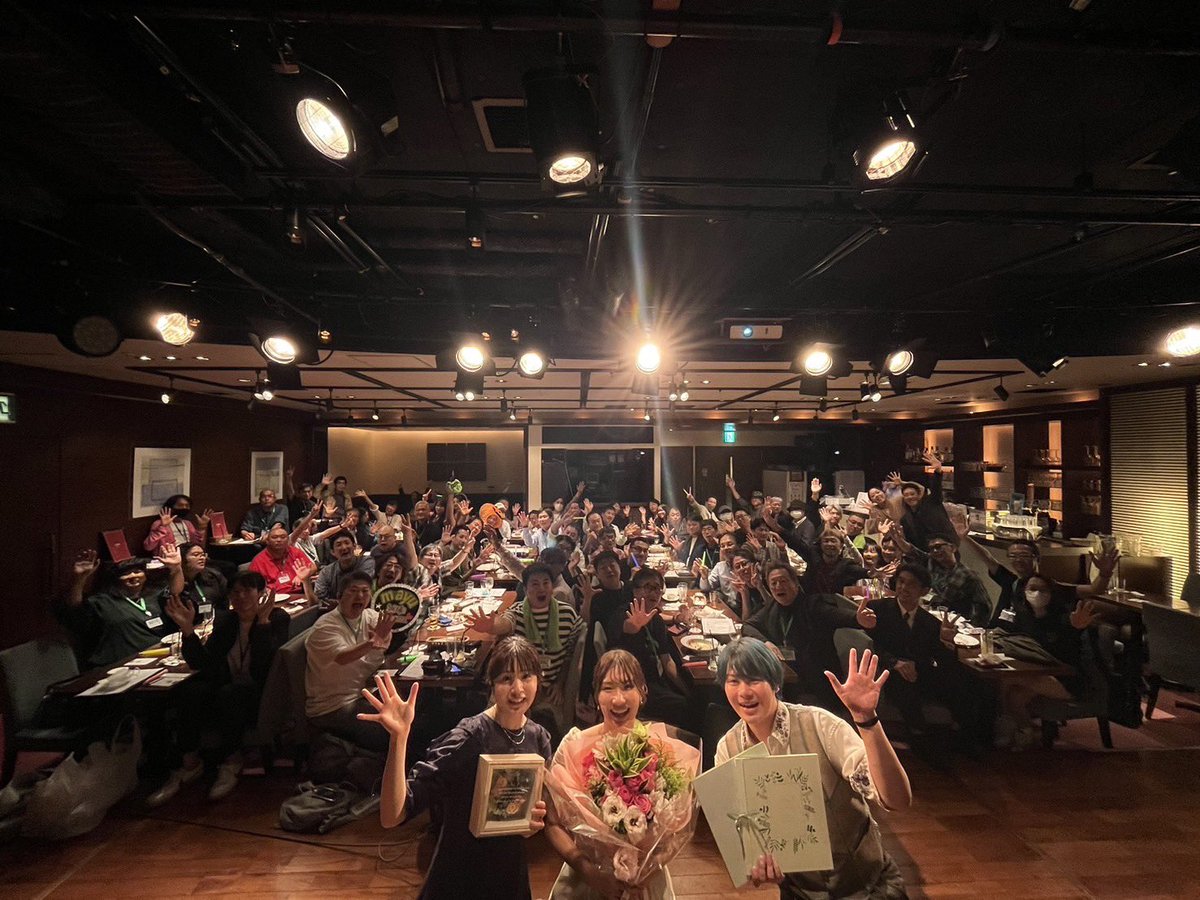 mayusop_'s tweet photo. 2024.10.12
『mayu 1st LIVE〜connect〜』in六本木クラップス

お越しくださった皆さま、ツイキャスで応援してくれた皆さま、本当にありがとうございました❣️
ピアニストのまいやん、ゲストの詩春くんも、素敵な演奏をありがとう♪

次は100人目標だー😆 https://t.co/5q2iRkqBW1