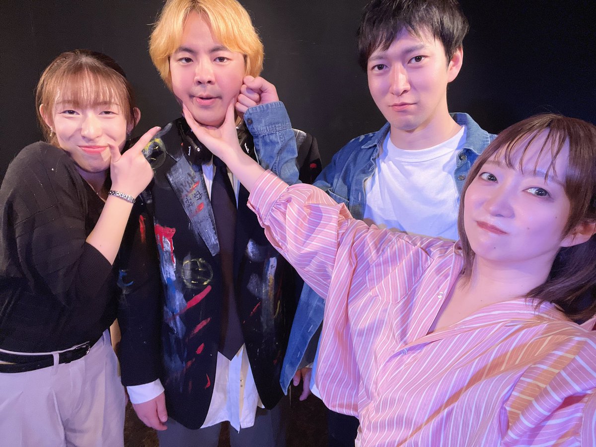 senchan0415's tweet photo. あんちゃん出演の #MoLing 第三回公演『My name is #Rolling sToNe』千穐楽A班を観劇。夢は簡単に手が届かないから夢なんであって、諦めなかった人が叶えられるもの。転がり続けないとね…
あんちゃん演じる千晶は天真爛漫な所は似てないけど、思い詰めてがんばりすぎちゃう所は似てるのかな
#大倉安奈 https://t.co/DkDnzAxJ6A