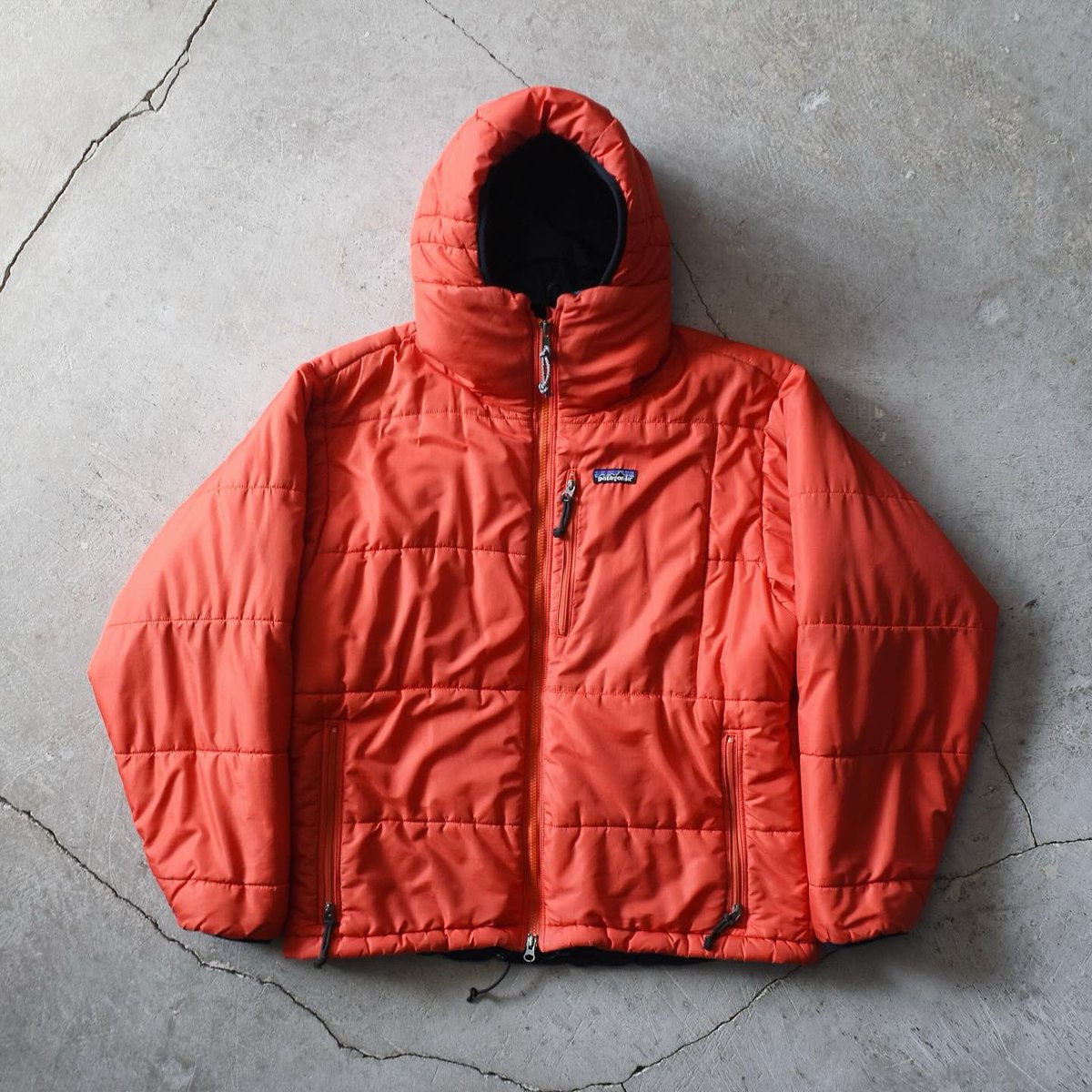 店頭新入荷のご案内です。 パタゴニアからダスパーカーが入荷してます 