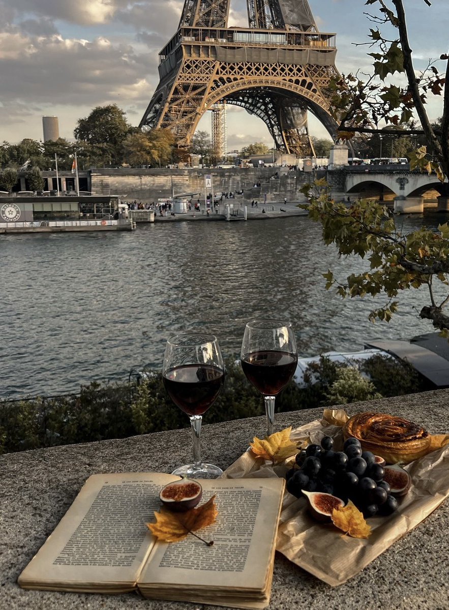 Autumn in Paris