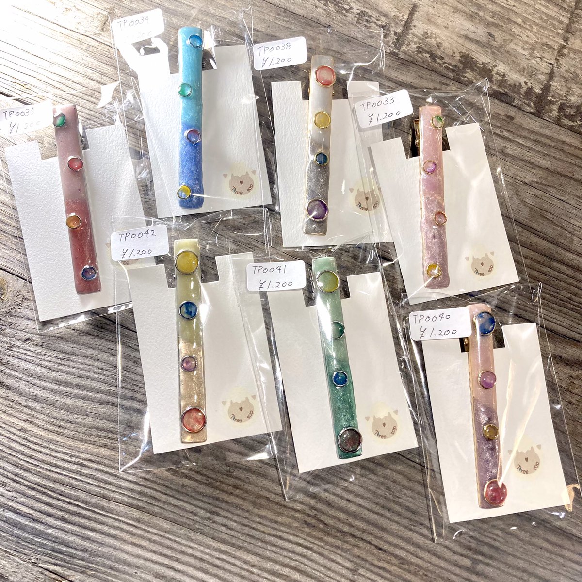 Hinatan4443's tweet image. tree topさんが新作を納品してくれました‼️╰(*´︶`*)╯♡

tree topさんの作品です⭐️

ヘアクリップ

箱番号📦S76  1号店

DMより通販も受け付けます
ヽ(´▽｀)/

handmade gallery
日向箱
bokkokun.com
#treetop #上板橋 #ハンドメイド #雑貨 #ハンドメイド雑貨 #委託販売