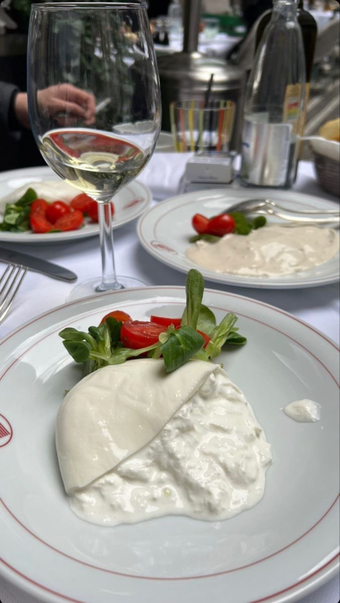iarik_BS's tweet photo. 🍽️ https://t.co/kGzHub6OIi