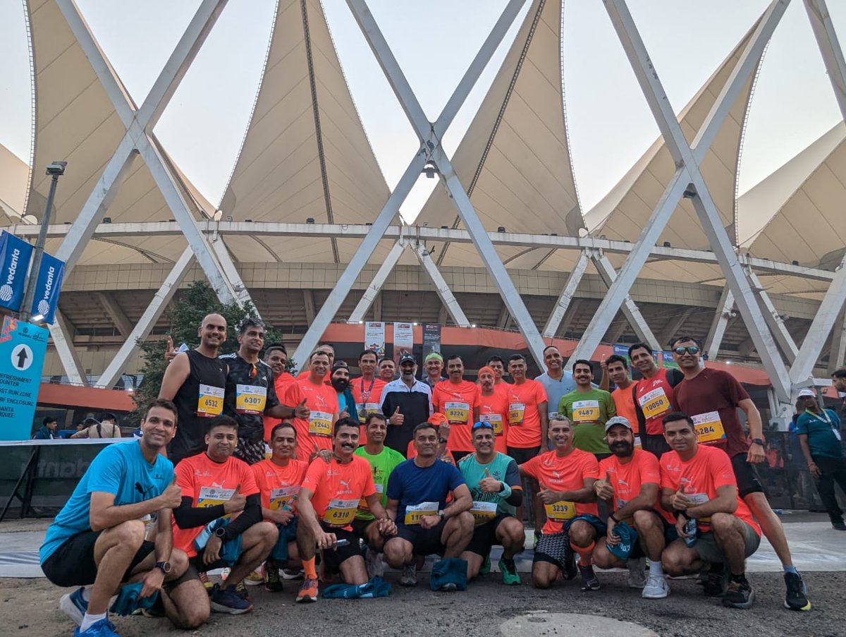 IAF_MCC's tweet photo. This morning, Air warriors  from the #IAF participated in the Vedanta Delhi Half Marathon, demonstrating endurance and teamwork. The Chief of the Air Staff, Air Chief Marshal AP Singh, also participated in the event, underscoring the importance and value of physical fitness in the IAF.

#TeamIAF
#VedantaDHM24 #RunForZeroHunger
#Endurance
#Teamwork
@CareerinIAF