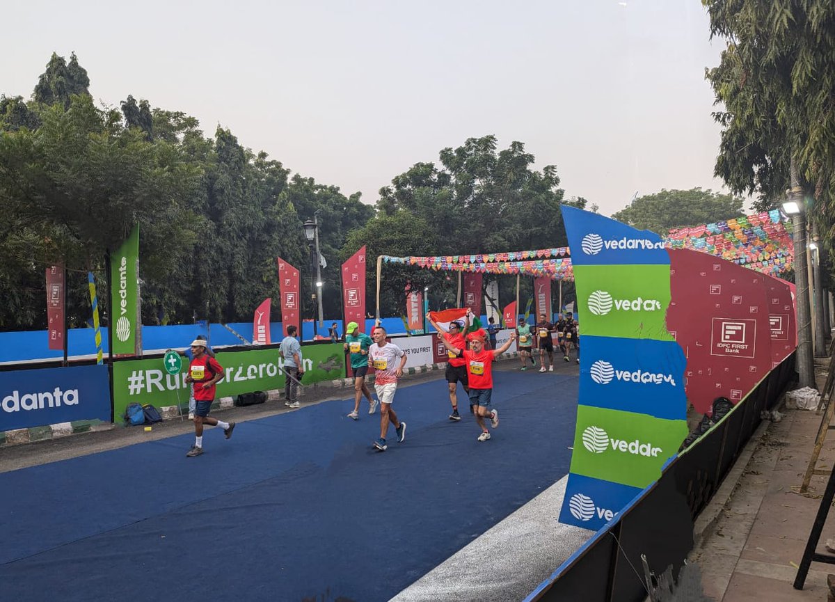 IAF_MCC's tweet photo. This morning, Air warriors  from the #IAF participated in the Vedanta Delhi Half Marathon, demonstrating endurance and teamwork. The Chief of the Air Staff, Air Chief Marshal AP Singh, also participated in the event, underscoring the importance and value of physical fitness in the IAF.

#TeamIAF
#VedantaDHM24 #RunForZeroHunger
#Endurance
#Teamwork
@CareerinIAF