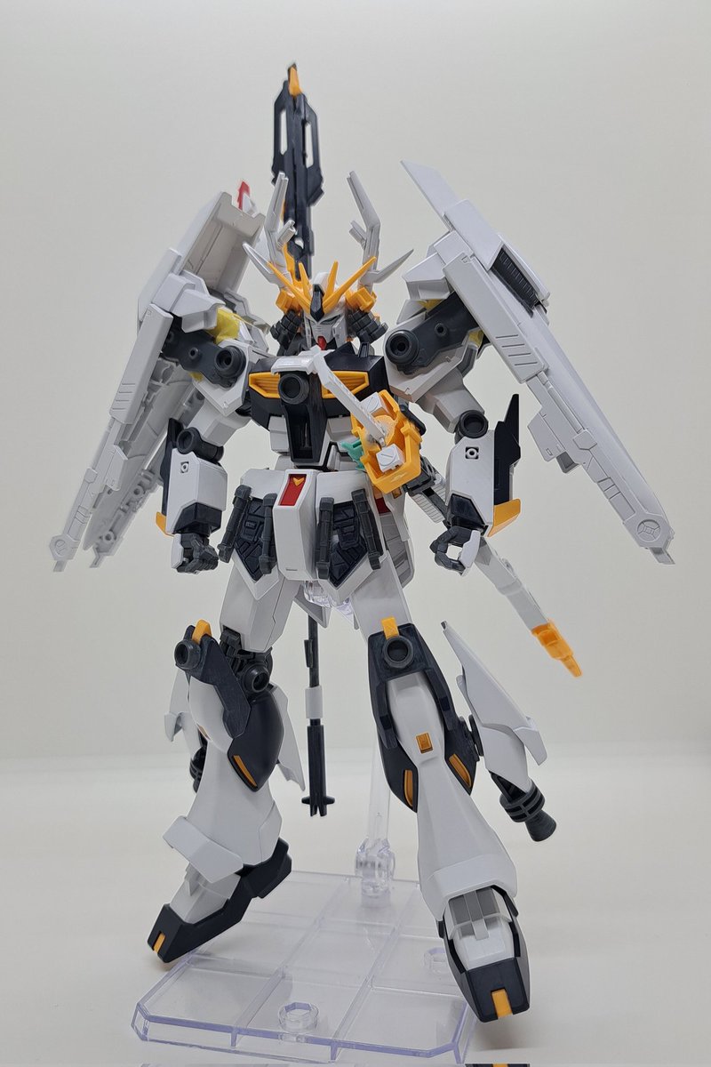 sekito2021's tweet image. EGνガンダム2体のみのミキシング
追加スジボリ無し縛りプレイで製作中だった
武者仁宇頑駄無さん完成しました
色を塗ったらちゃんと武者になってくれました
#ガンプラ