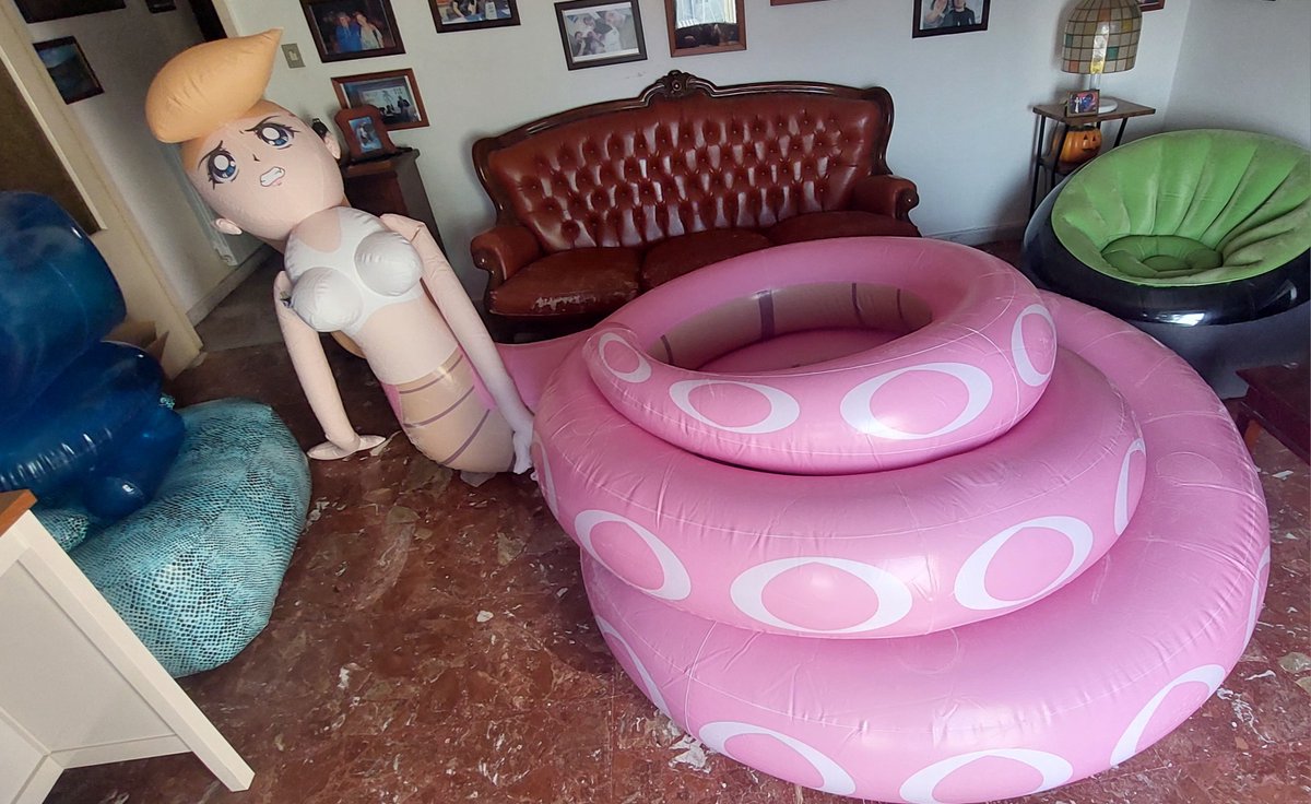 ENG: Hello! I'm showing you an #inflatablelamia!
It's my creation, I made the project and made the drawings.
Made by Hongyi!
I'll use it for Events! #6
#inflatablesnake #serpentegonfiabile #floatie #pooltoy #inflatablelamia #inflatable #gonfiabile