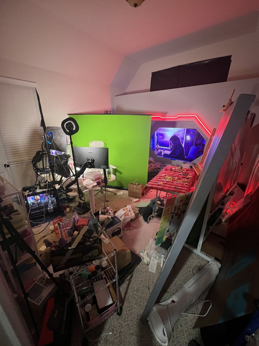 Taylien💫 tweet media