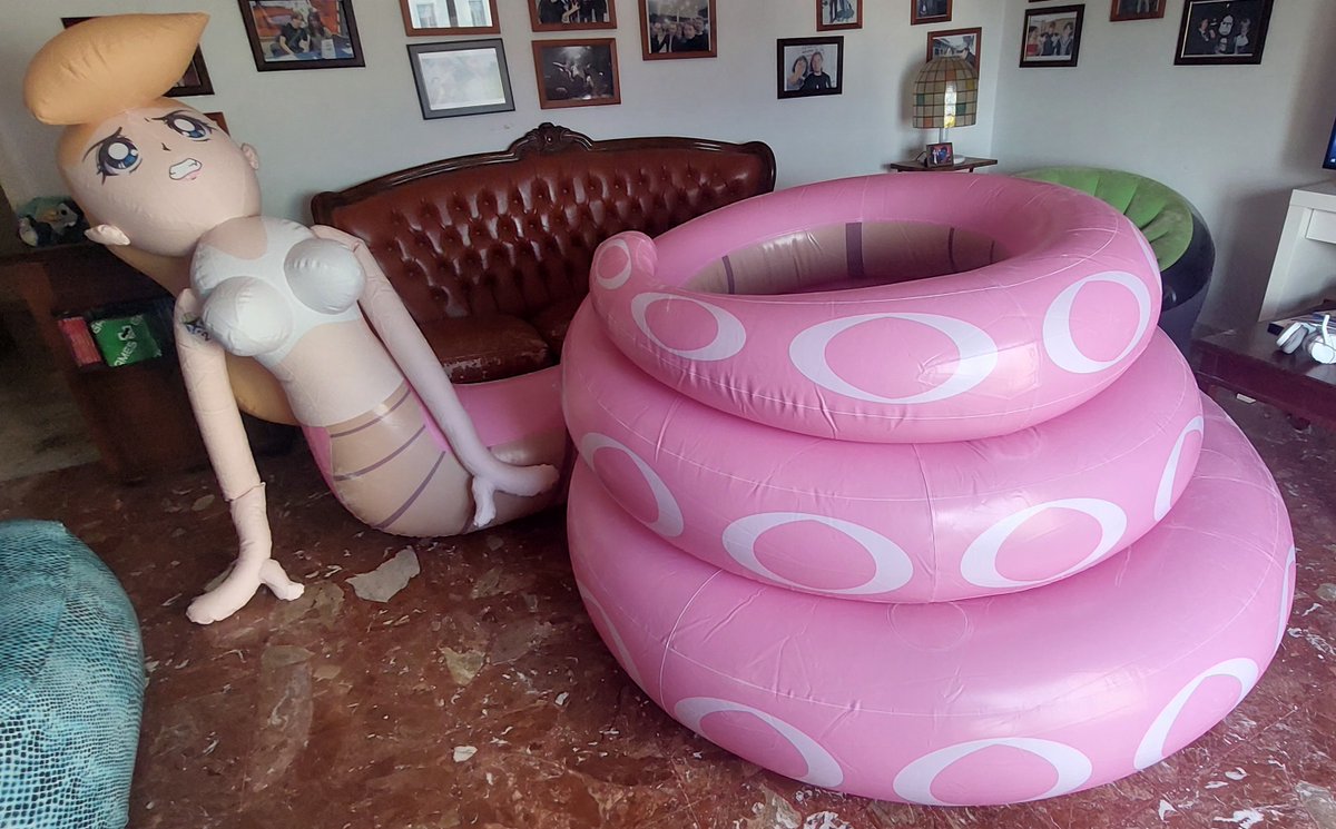ENG: Hello! I'm showing you an #inflatablelamia!
It's my creation, I made the project and made the drawings.
Made by Hongyi!
I'll use it for Events! #5
#inflatablesnake #serpentegonfiabile #floatie #pooltoy #inflatablelamia #inflatable #gonfiabile