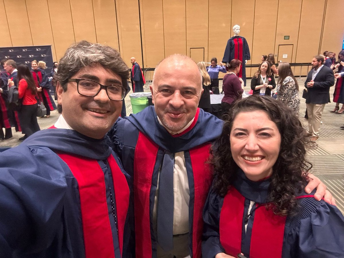 esinkplan's tweet photo. I am happy and proud to be a fellow of the ACS. I would like to express my endless gratitude to ACS for this beautiful ceremony. I would also like to thank my mentors @FezaRemziMD , @SezaiLeventoglu and my dear friend @aysegizemunal , who are my references. #ACS #FACS #ACSCC2024 https://t.co/7riFcv7JAU