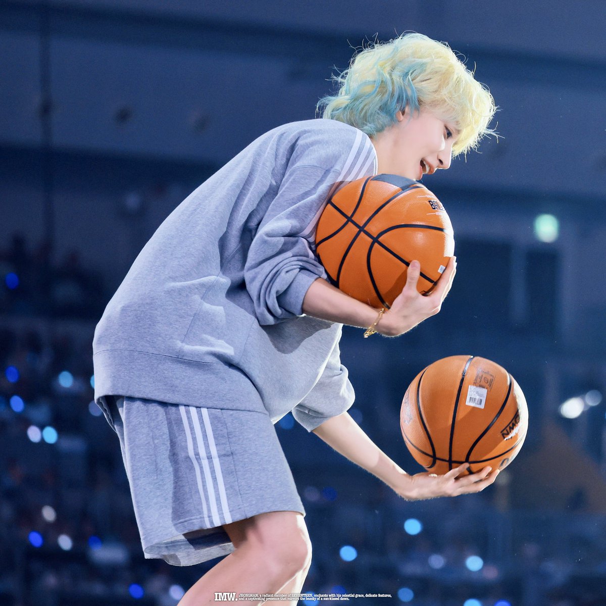 240724 CARAT LAND  HD 🏀

Missing u ㅜㅜ 

#SEVENTEEN     #JEONGHAN  #세븐틴     #정한