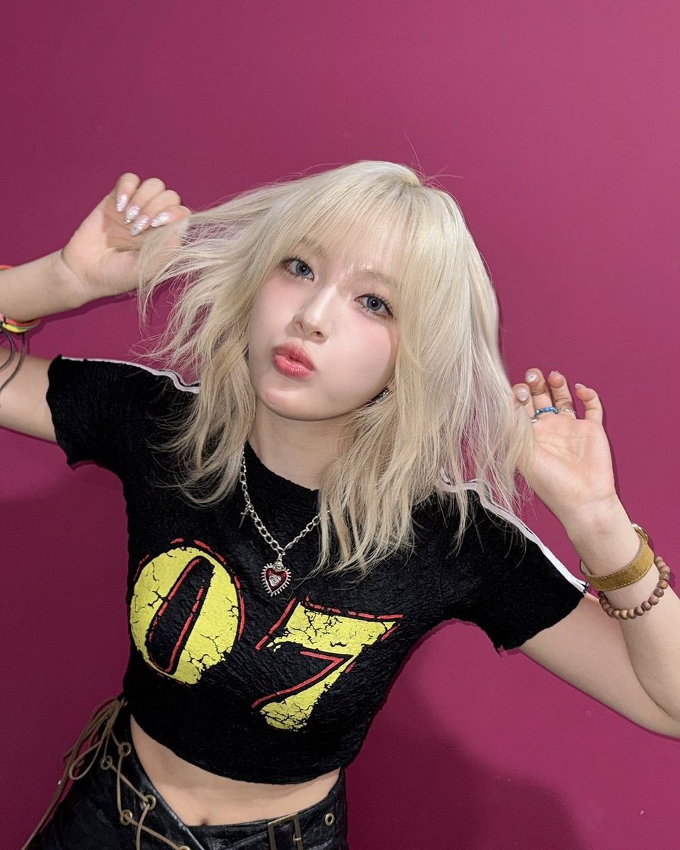 MOONSUA TH ㅡSLOW tweet media