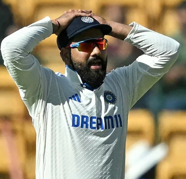 ProbabilityImp2's tweet photo. NZ defeat India in India after 36 years. Well done to skipper latham on this history. Let's not forget how captaincy of Rohit had killed chances. Can't score runs, can't take catches, can't break partnerships.
#CaptainClueless
#INDvsNZ
#CricketTwitter https://t.co/v4lxlfdoDA