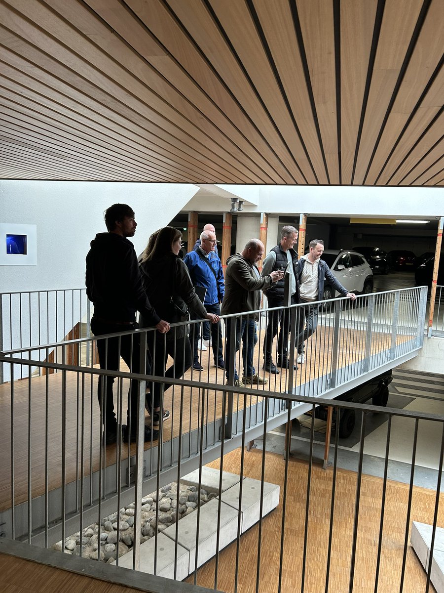 Zaterdag was het jaarlijkse uitje van GBD. Dit begon met een stadswandeling door #Doetinchem (dank aan Theo voor de mooie verhalen) en werd natuurlijk afgesloten met een hapje en een drankje.

Meer info over de stadswandeling: achterhoek.nl/Stadswandeling…