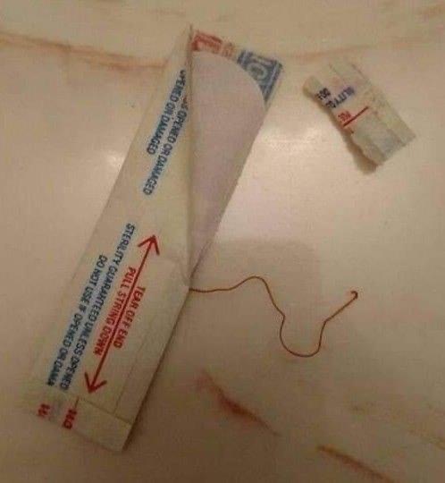 toys_retro's tweet photo. Remember when you opened up bandaids with a string? https://t.co/k7nN3B71hf