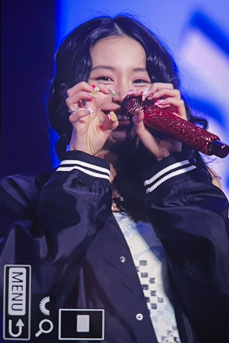 baby_chaeng99's tweet photo. 🍓딸기공주님🍓챙이🍓
241020

채영아💕
고마어🥰
오늘도 행보케

#채영 #CHAEYOUNG #チェヨン
#TWICE #트와이스 https://t.co/SIHxS5uhLr