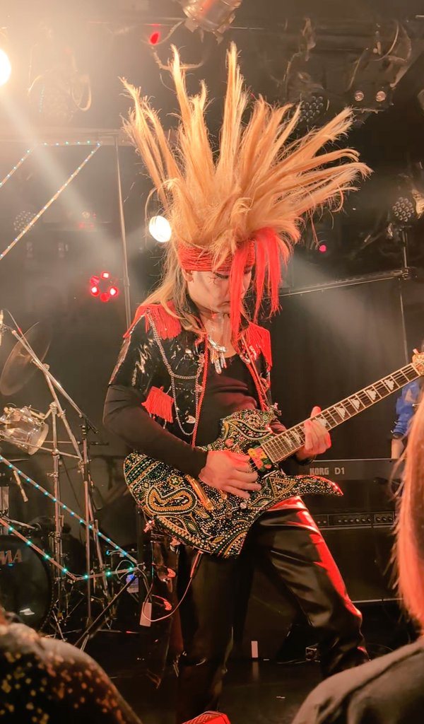 JellyBeans0317's tweet photo. リーダーバンブーのライブでした！
Xバンドではギタリストです🎸✨

#XSAITAMA #VisualTributeSummit 
#ビジュトリ #VTSX #ビジュトリX https://t.co/K51m79yxTr