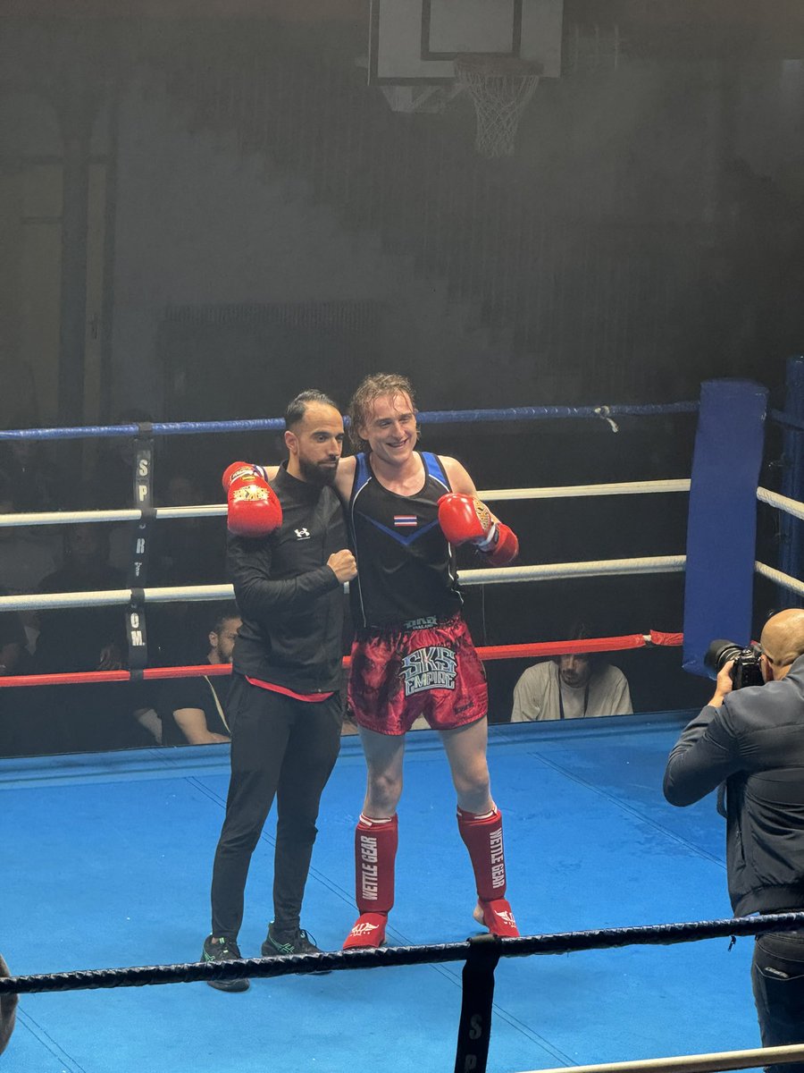 florian_bodelot's tweet image. 🔥 About last night 🔥

Proud to have represented Boulogne Muay Thai — my lifelong club — at the latest #BagarreEvent!

Huge thanks to my coaches for the amazing preparation over the past month—now on my way to London to enjoy #WebflowConf! See you tonight, London!