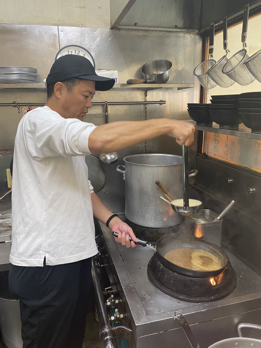 Masayuk99869894's tweet photo. 神戸の名店「みそラーメンさつき」を復活させます！

11月1日（金）に再オープンします。
みなさま、応援よろしくお願いします！

#ラーメン https://t.co/SAVjpoQ0SV