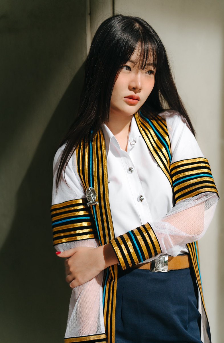 sleepydumbo's tweet image. 👩🏻‍🎓 แปะว้าปตากล้องรับปริญญา

รับปริญญา1ครั้ง ถ่ายไปแล้ว7รอบ ทั้งนอกรอบ ทั้งวันจริง55555555555 กะเอาให้คุ้มที่เรียนมาสี่ปี🙂‍↔️❣️