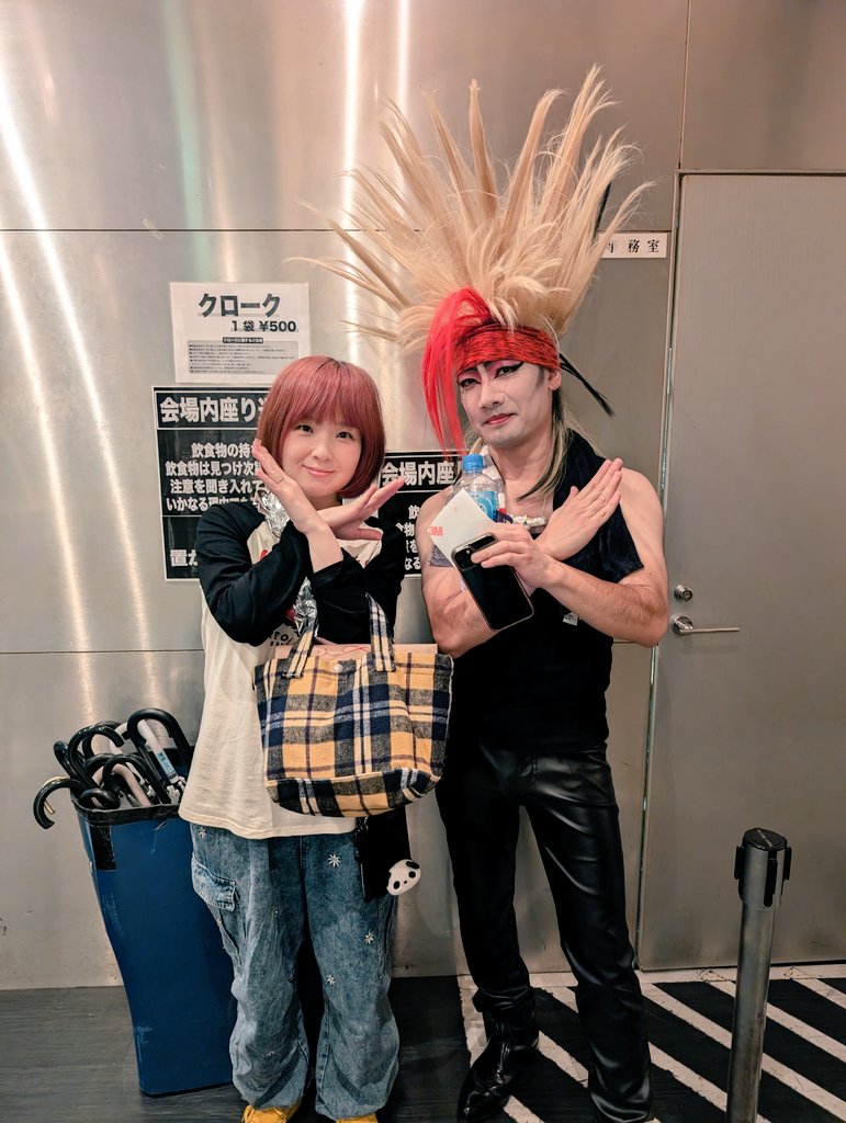mieemary29's tweet photo. X SAITAMAのライブに行ってきました✨めちゃくちゃ楽しかったー！
何もかも良すぎて感動〜🫠🖤❤️
#XSAITAMA https://t.co/xQIemoq13w