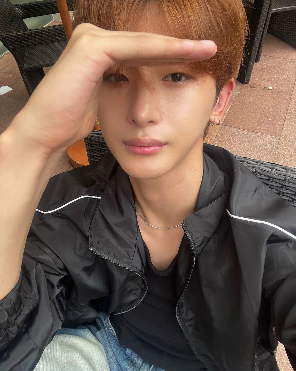 5o_tenpheaa's tweet photo. I'm fvckin cryyyyyyy 😭😭😭😭 Yu Junwon!!!! Thank for coming back home. We miss you.
#JUNWON #준원 
#유준원 #YUJUNWON https://t.co/YoRNxw0cNZ