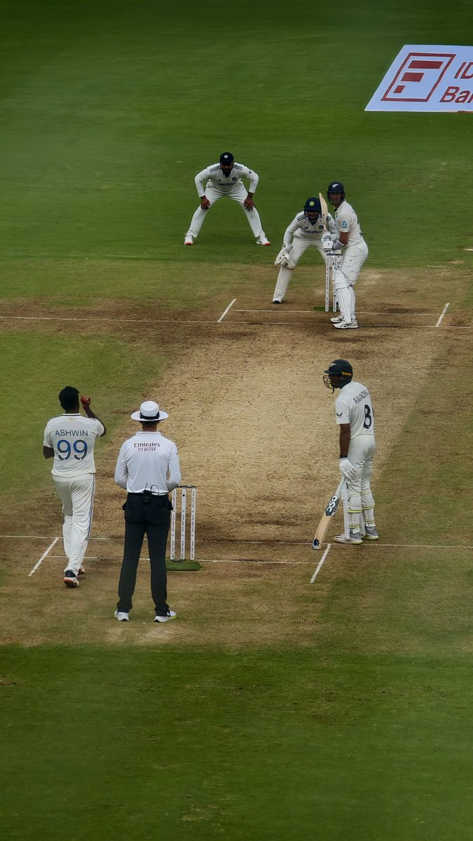 InPrateekGupta's tweet photo. Poor captaincy, Introduced Ash Anna when NZ is about to win.
@ashwinravi99 @ImRo45 @GautamGambhir 
#INDvsNZ https://t.co/LEqyEI6xGM