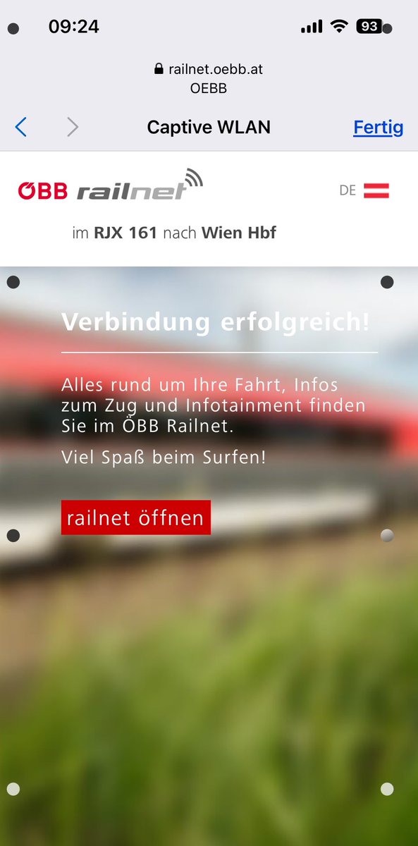 skoeppli's tweet photo. Liebe #SBB 
Warum ist es eigentlich nicht möglich, grossflächig WLAN in allen Zügen zu installieren?
In anderen Ländern wie Österreich 🇦🇹 geht das ja auch.
Gruss vom #Railjet der #ÖBB 

//
Cc:
@RailService 
@sbbnews 
@unsereOEBB https://t.co/5zFLk5EsMZ