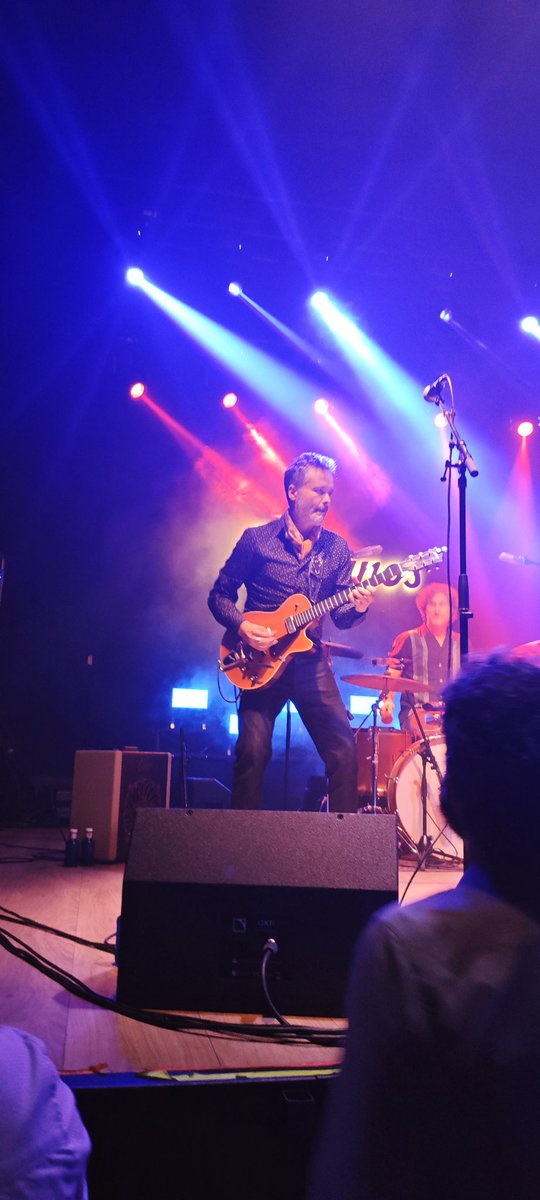 DieguitoDAV's tweet photo. @eltwanguero  Allí estuvimos! Felicidades por el concierto, por Panamérica, y Feliz cumpleaños también!

Fue desde luego un conciertazo! https://t.co/NDOXNnVBWo